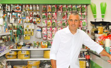 Antonio scotà in negozio